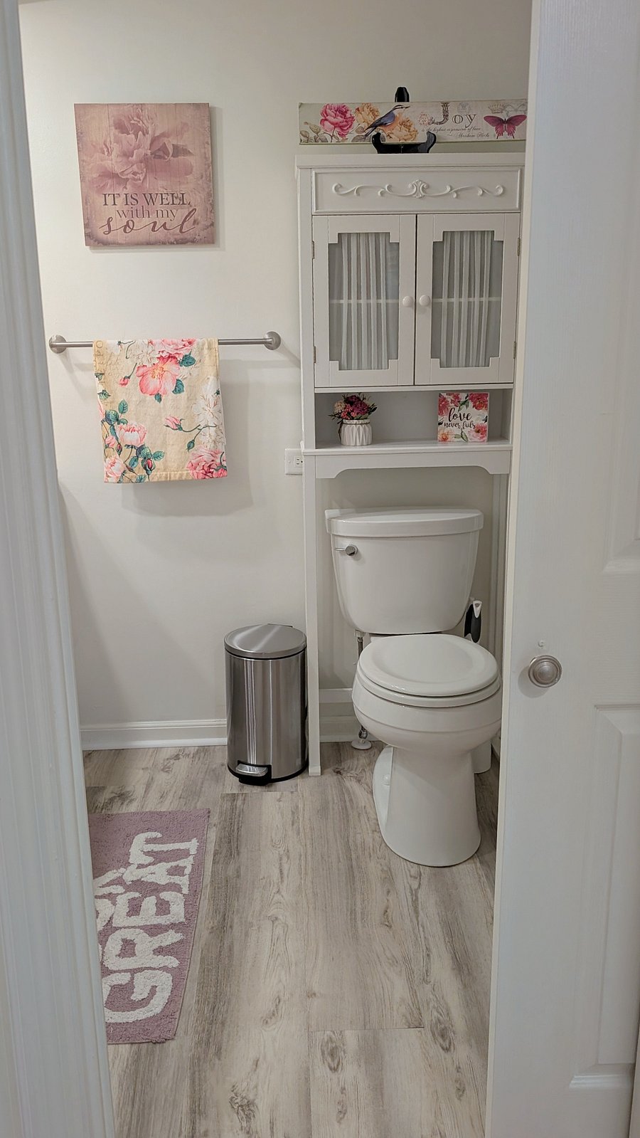 primary ensuite bathroom