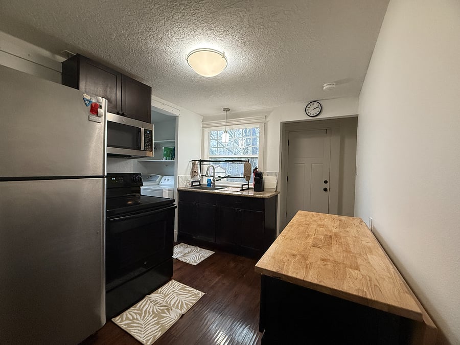 Furnished Finder property 987791_1 photo 8