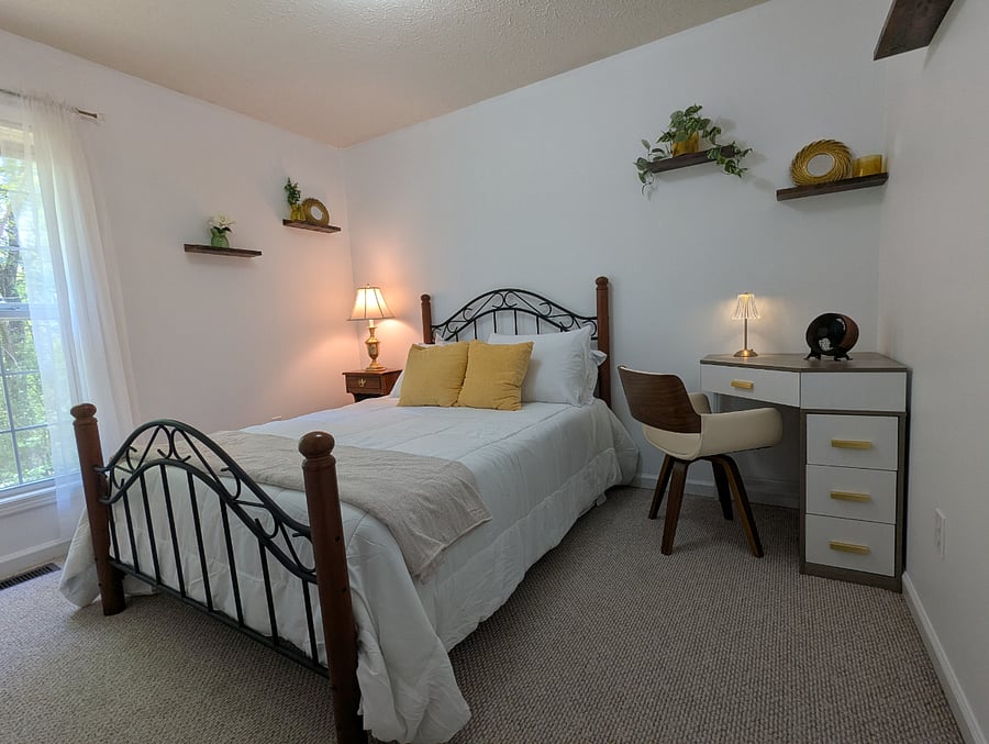 Full bedroom with office space 