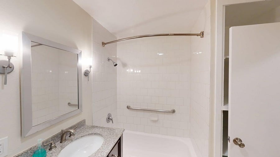 Furnished Finder property 987842_1 photo 7