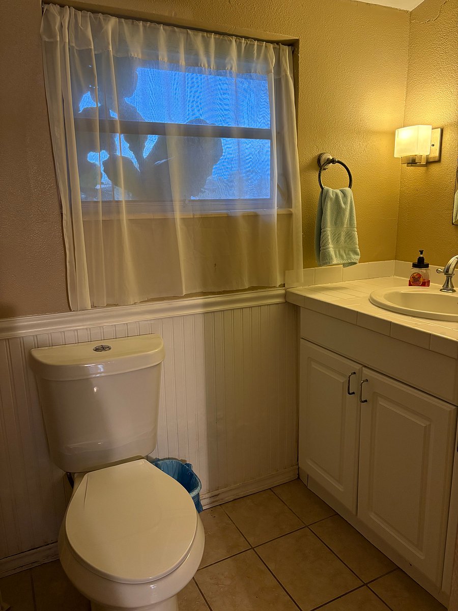 Furnished Finder property 987851_1 photo 25
