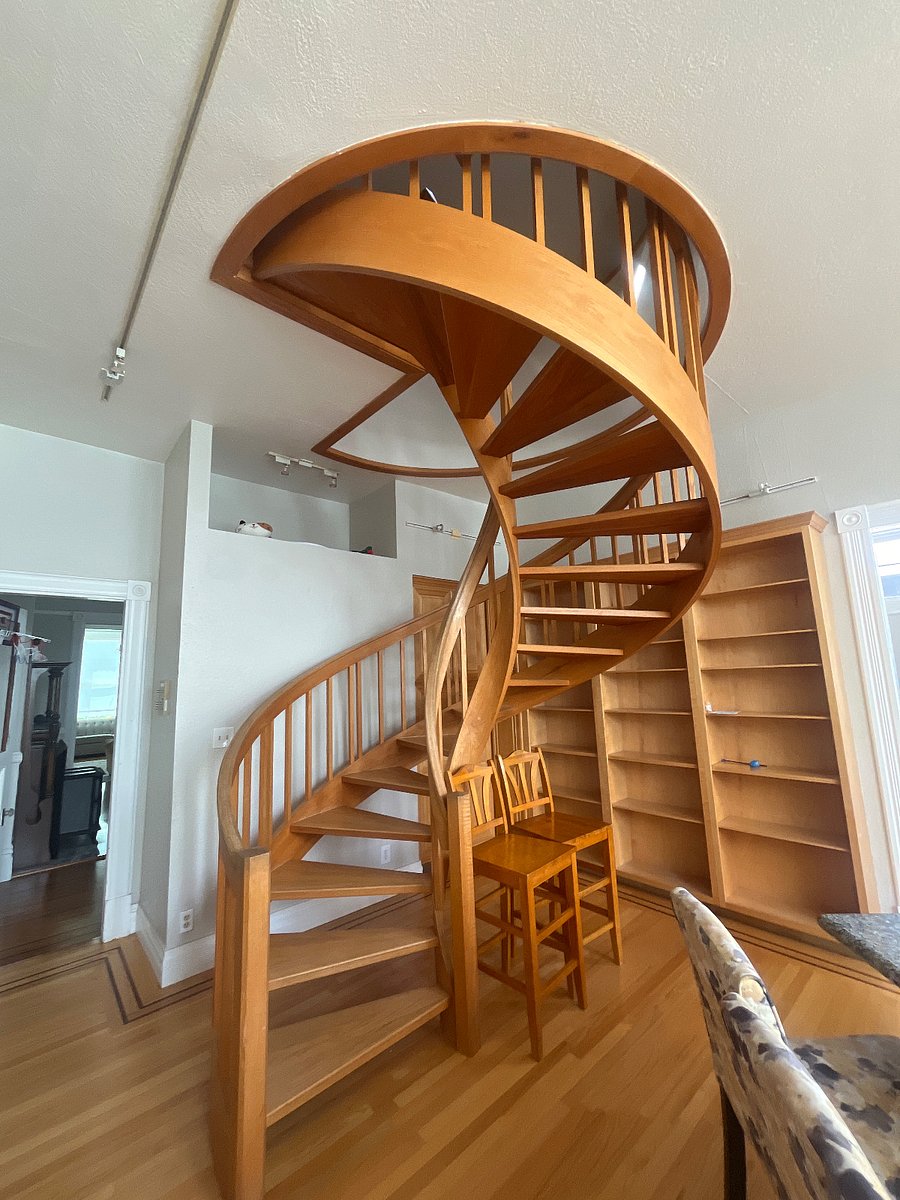 Spiral staircase to 2nd floor rooms