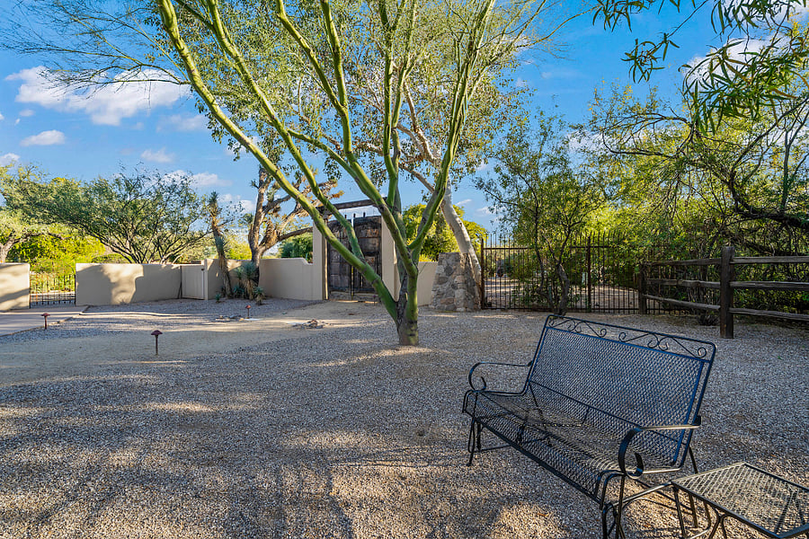 Furnished Finder property 987871_1 photo 15
