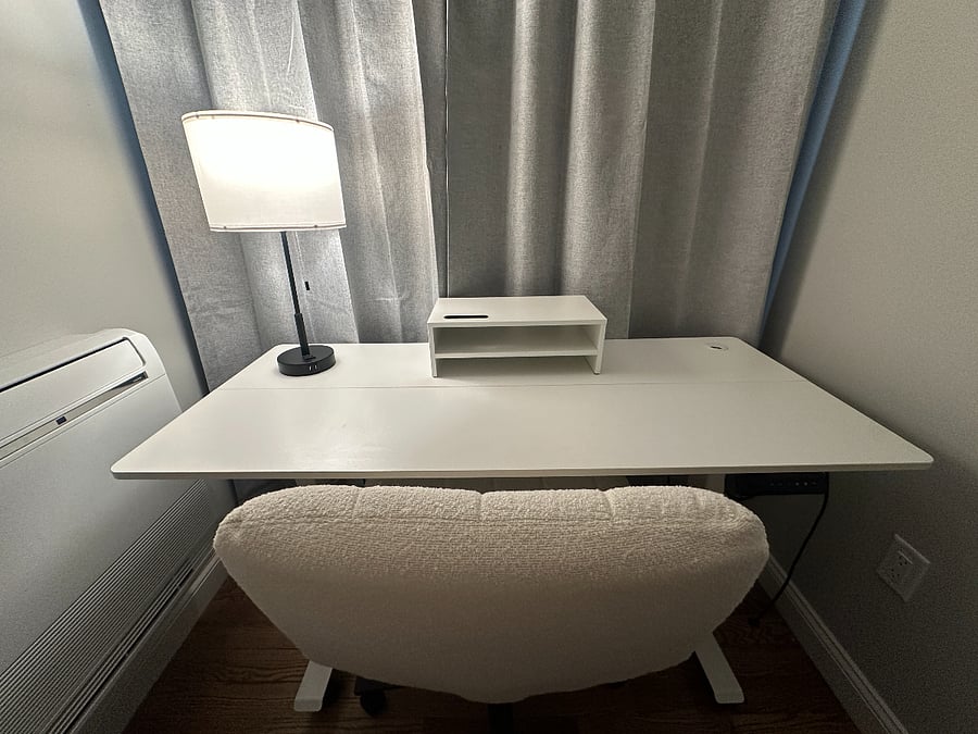 Second Room that shares that same bathroom, also available