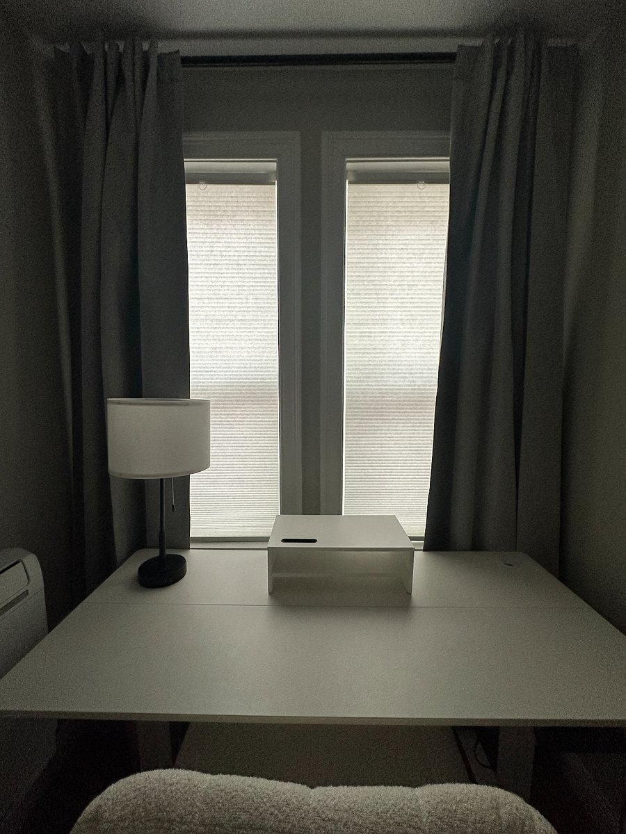 Second Room that shares that same bathroom, also available