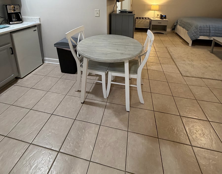 Furnished Finder property 987923_2 photo 7