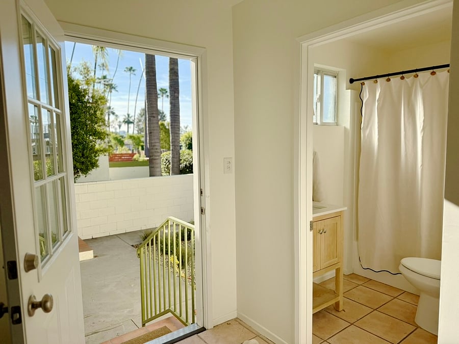 Furnished Finder property 987924_1 photo 13
