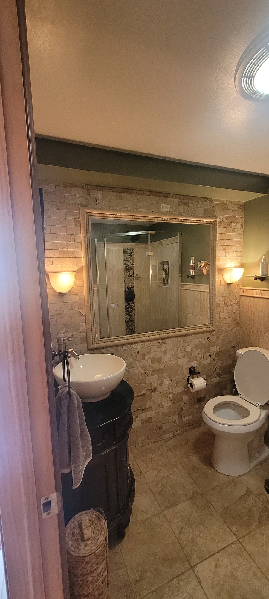 Furnished Finder property 987928_1 photo 6