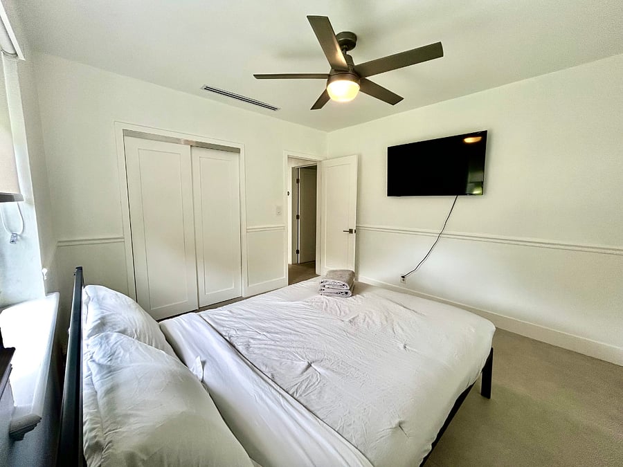 Furnished Finder property 987948_1 photo 24
