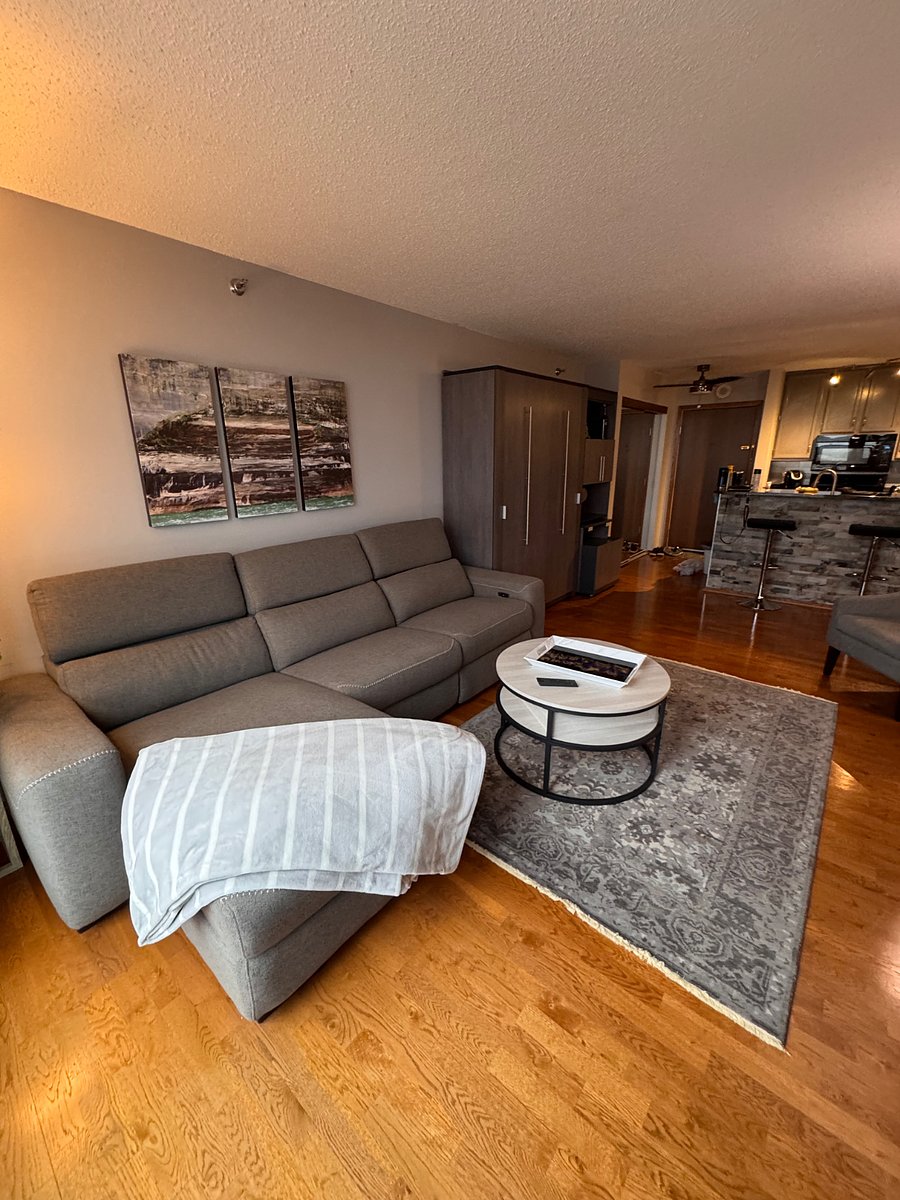 Furnished Finder property 987981_1 photo 3