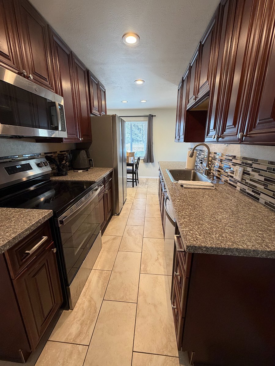 Furnished Finder property 987993_1 photo 9