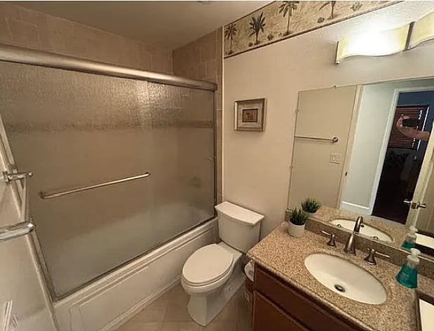 Furnished Finder property 988000_1 photo 10