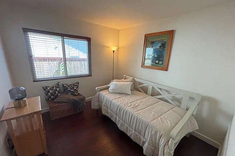 Furnished Finder property 988000_1 photo 5