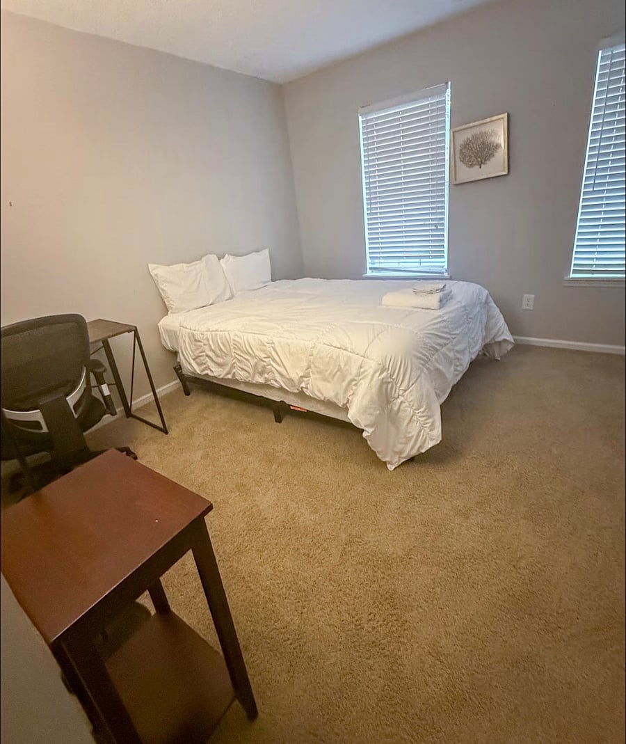 Furnished Finder property 988005_1 photo 6