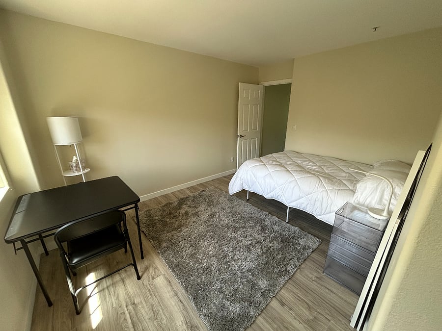 Furnished Finder property 988015_1 photo 9