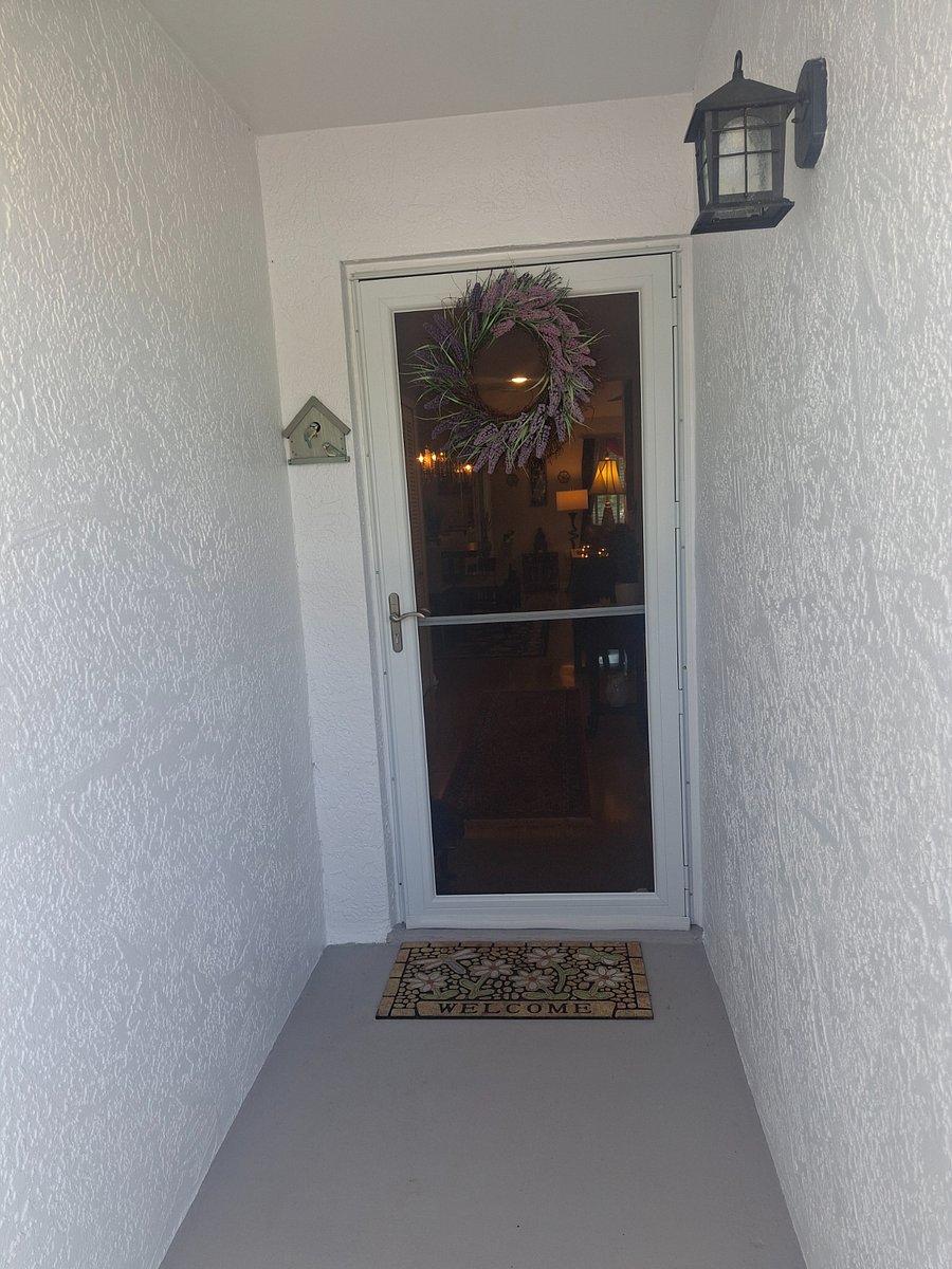 Furnished Finder property 988026_1 photo 11