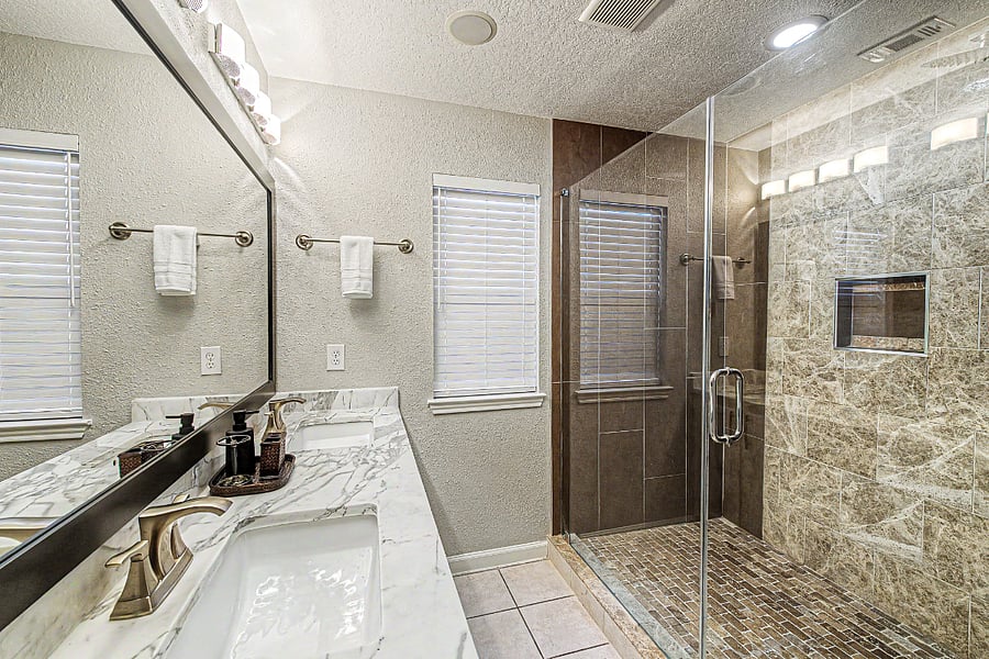 Master Bathroom with walking Shower