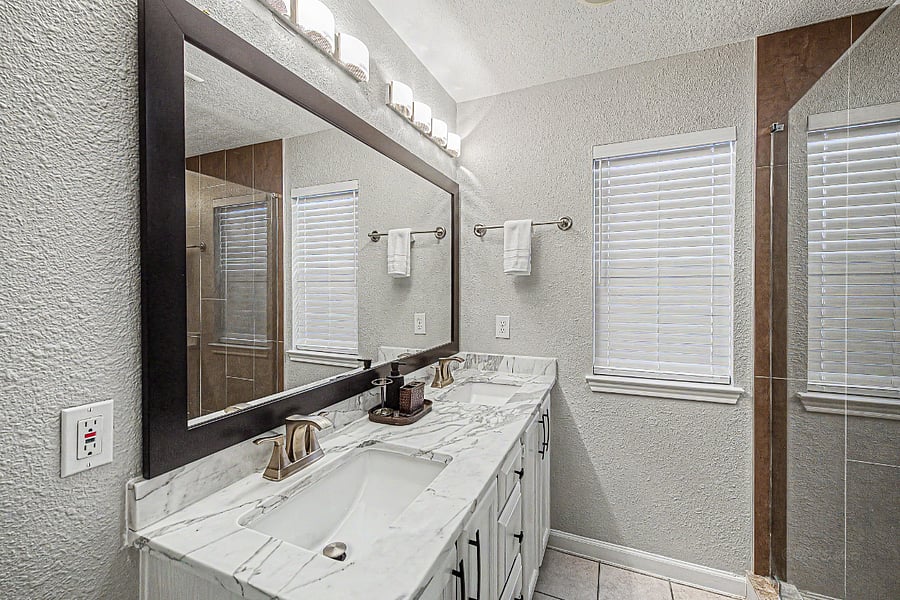 Master Bathroom - double vanity