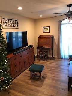 Furnished Finder property 988059_1 photo 3
