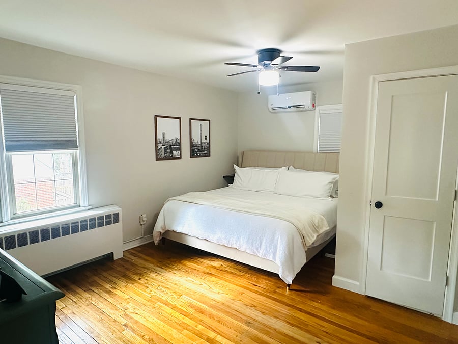 Upstairs Master Bedroom w/ walk-in closet.