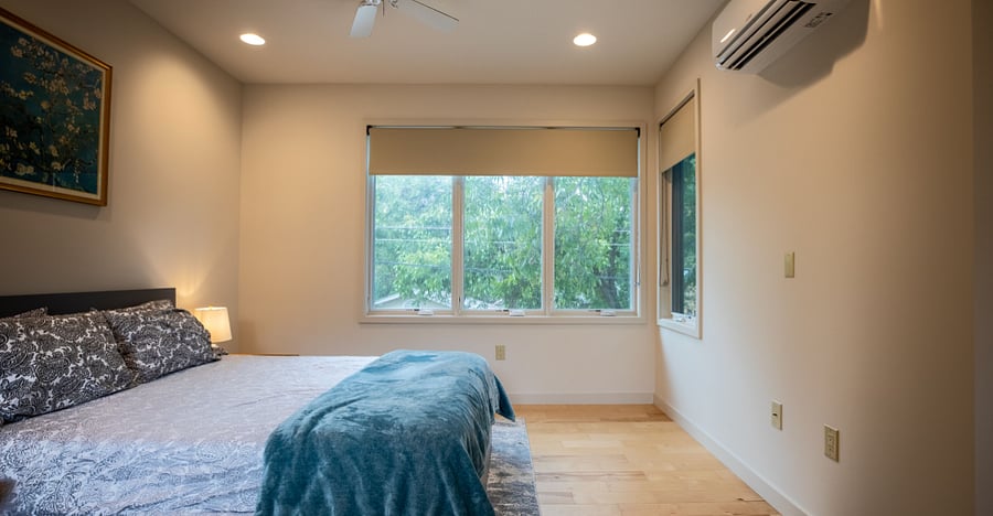 Bed room