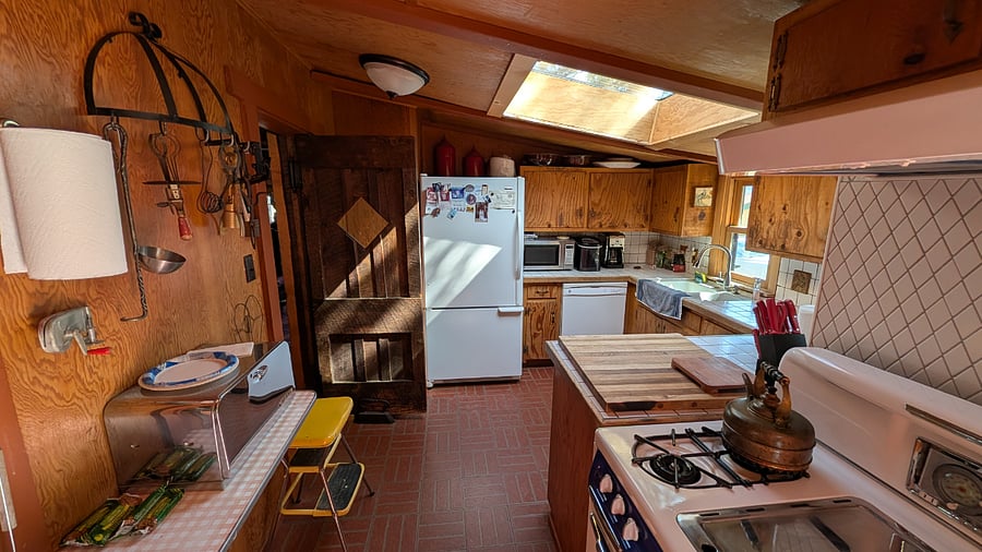 Furnished Finder property 988161_1 photo 12