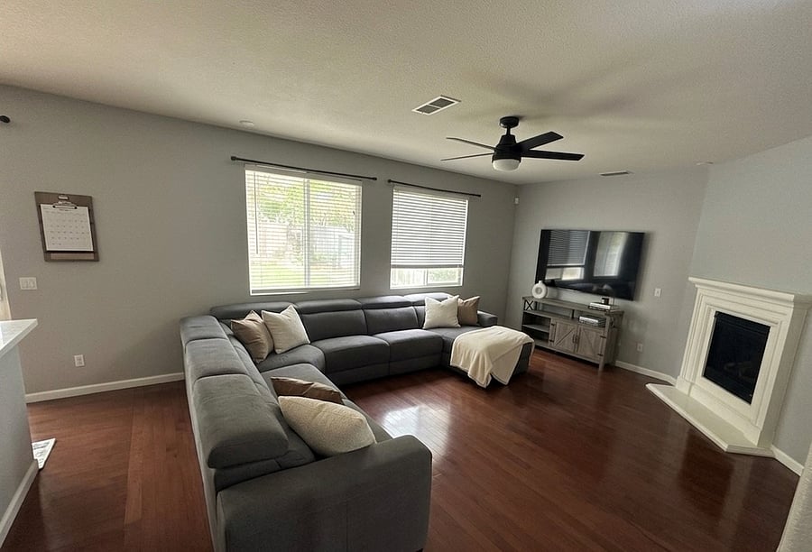 Furnished Finder property 988165_1 photo 3