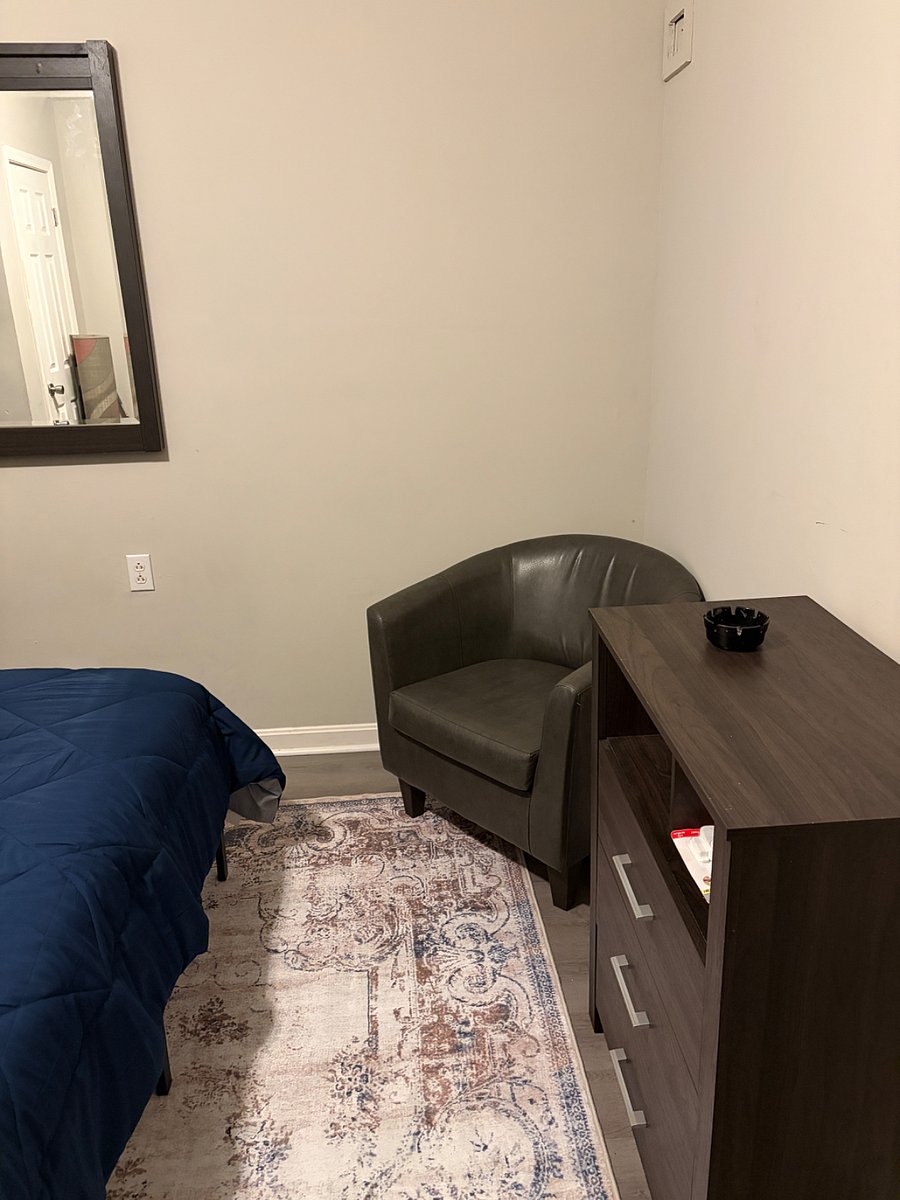 Furnished Finder property 988171_1 photo 3