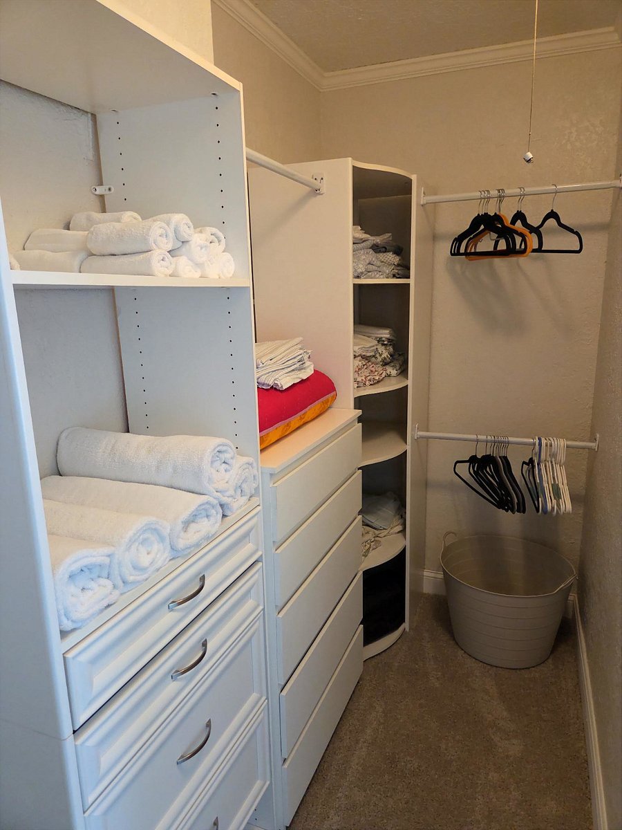 Guest Room Walk-in Closet