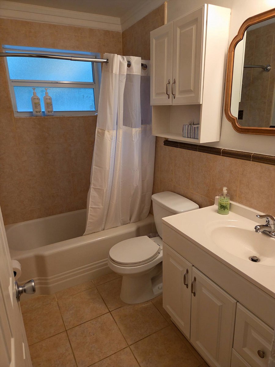 Hall Bath