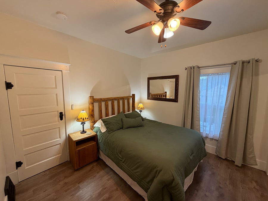 1st Bedroom on main level. Queen Bed.