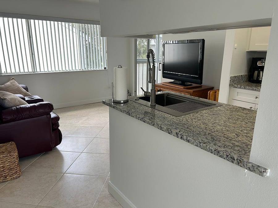 Furnished Finder property 988216_1 photo 17