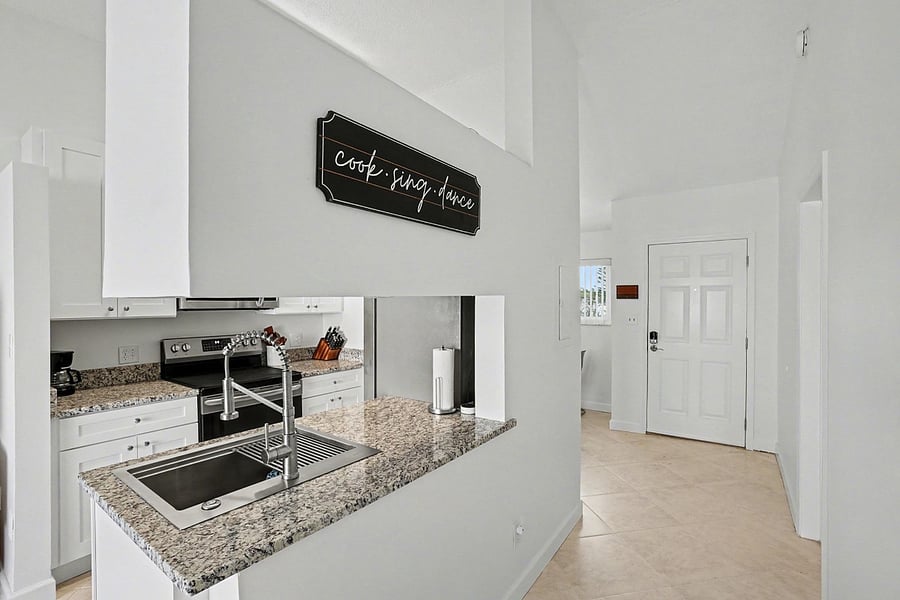 Furnished Finder property 988216_1 photo 5