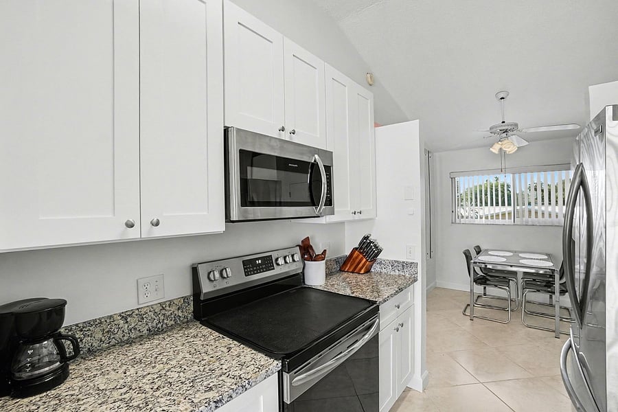 Furnished Finder property 988216_1 photo 7