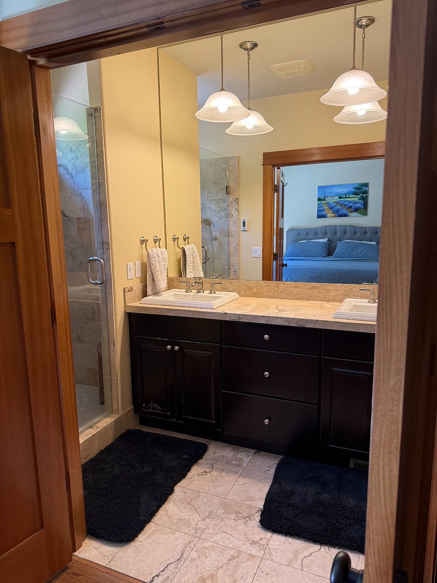 En Suite Master Bath