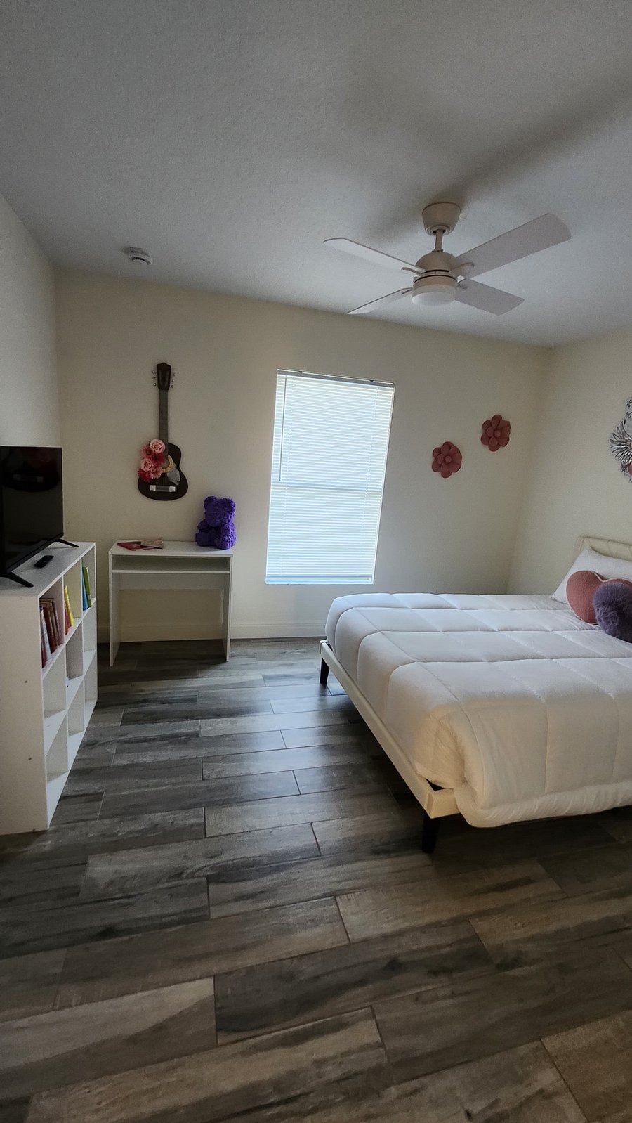 Furnished Finder property 988255_1 photo 13
