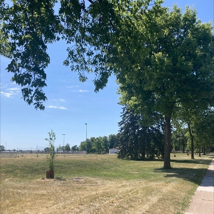 Directly across the street from Bossen Field Park. Perfect to take a stroll or go have a picnic!