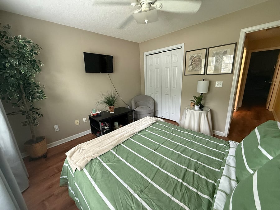 Furnished Finder property 988310_1 photo 3