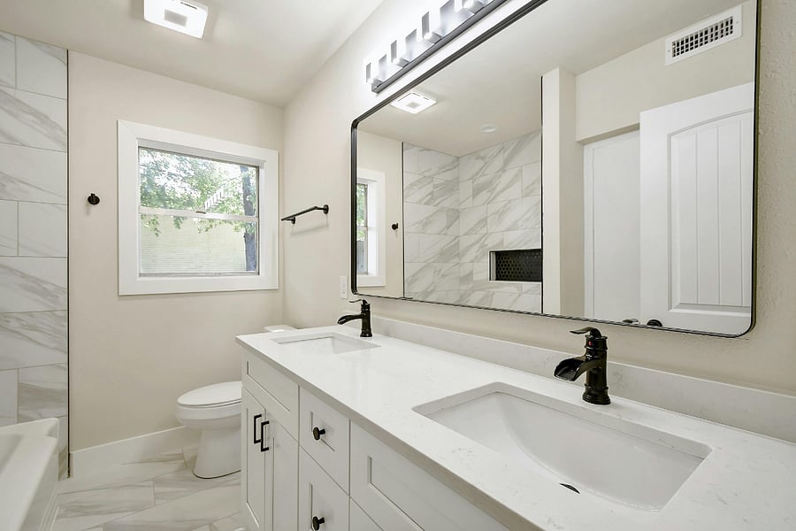 Shared bathroom #1