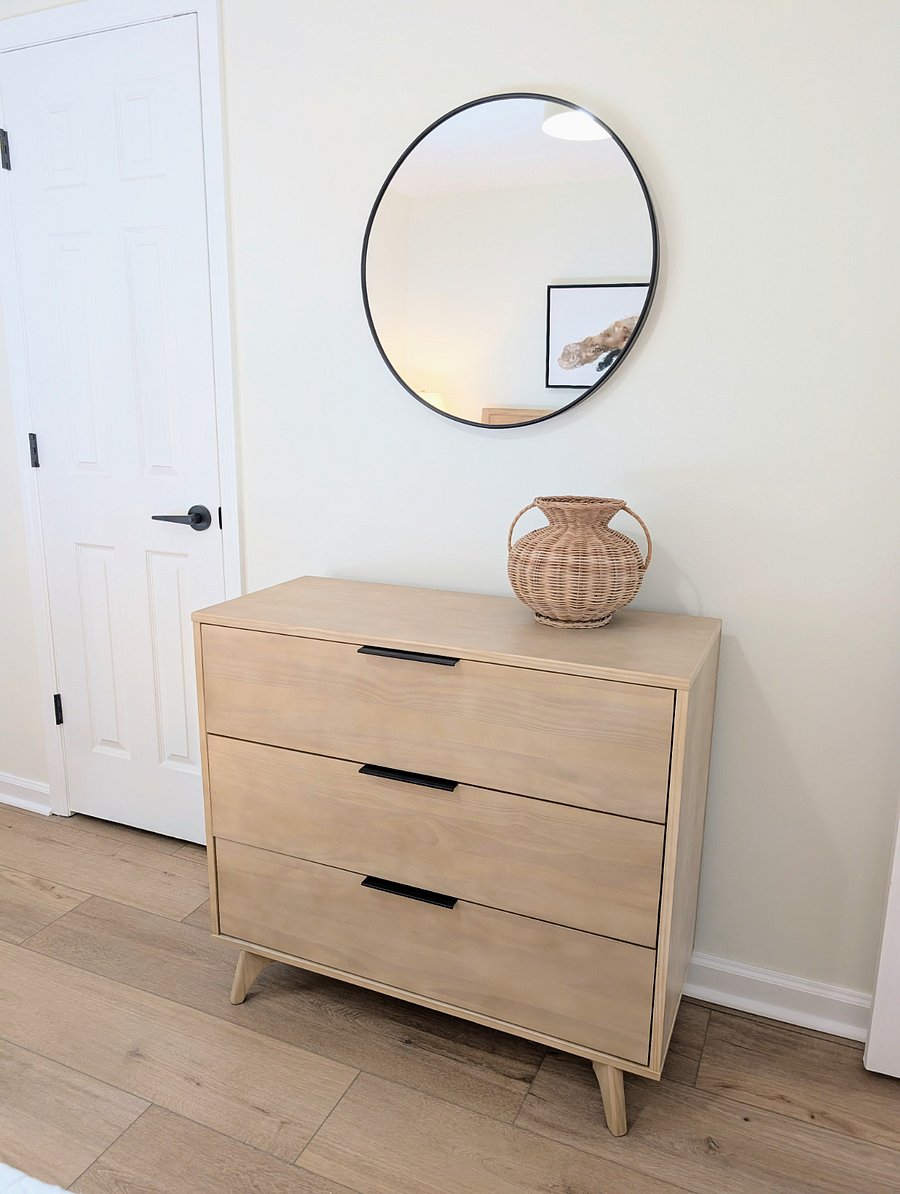 Dresser in 2nd bedroom