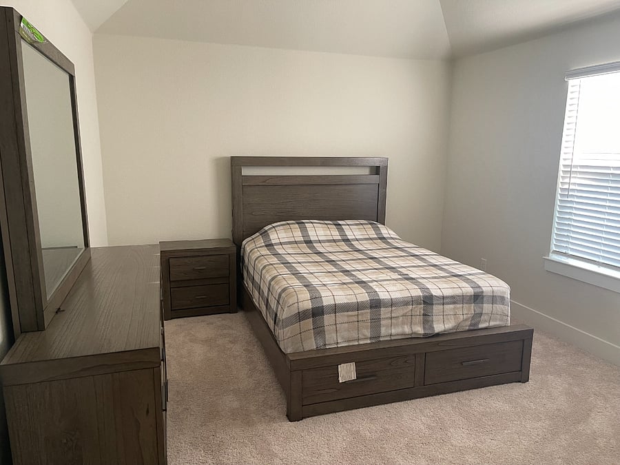 Furnished Finder property 988380_1 photo 17