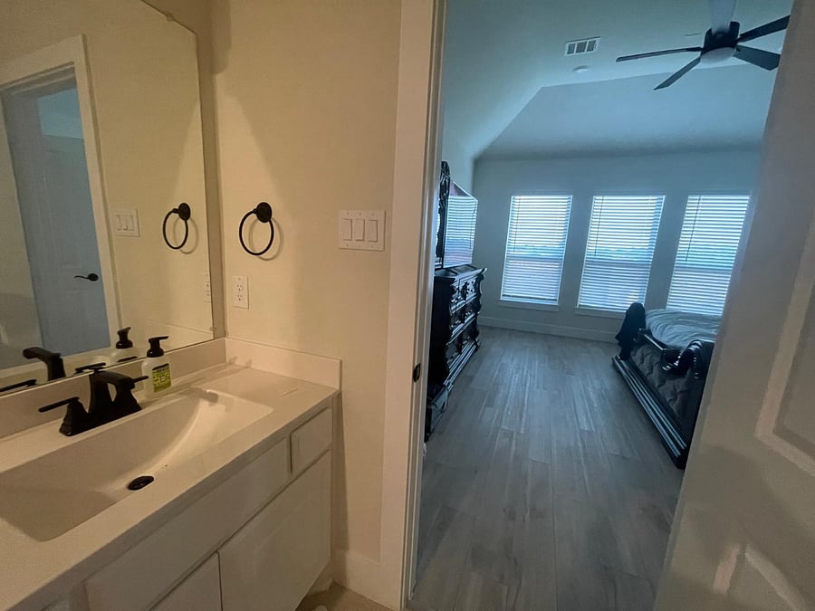 Furnished Finder property 988380_1 photo 3