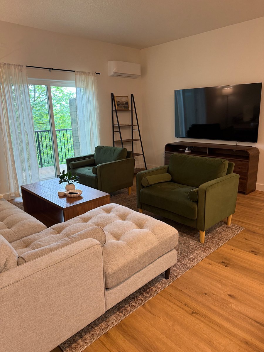 Shared Common Area - Living Room