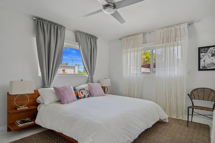 primary King bedroom with ensuite bathroomprima