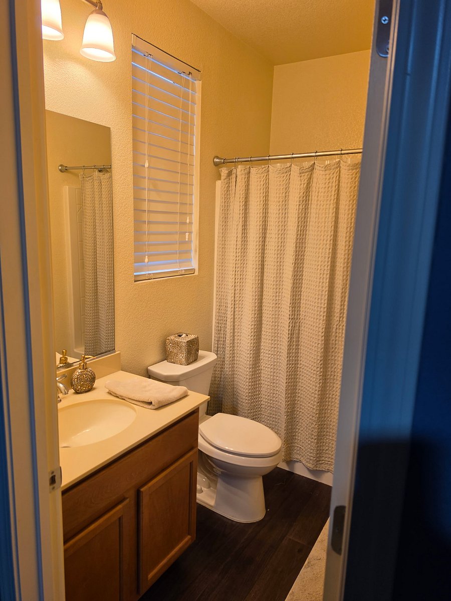 Furnished Finder property 988456_1 photo 4
