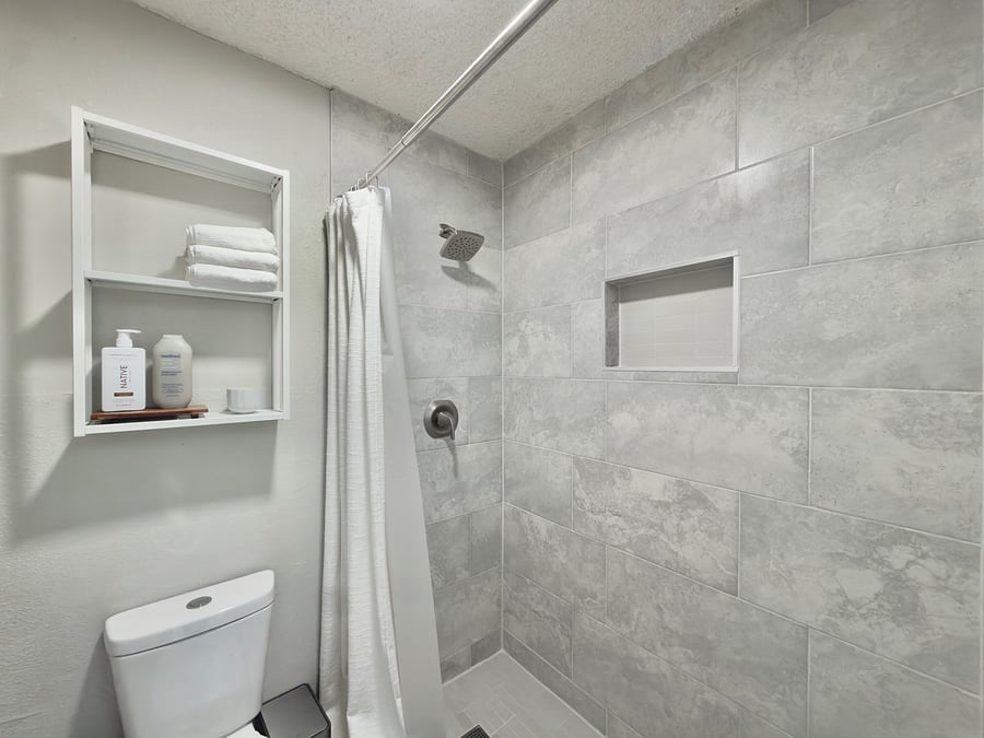 Furnished Finder property 988461_1 photo 9