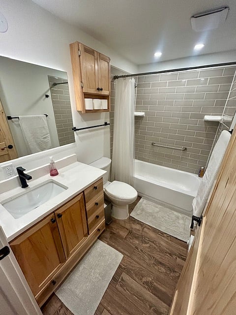 Furnished Finder property 988468_1 photo 7