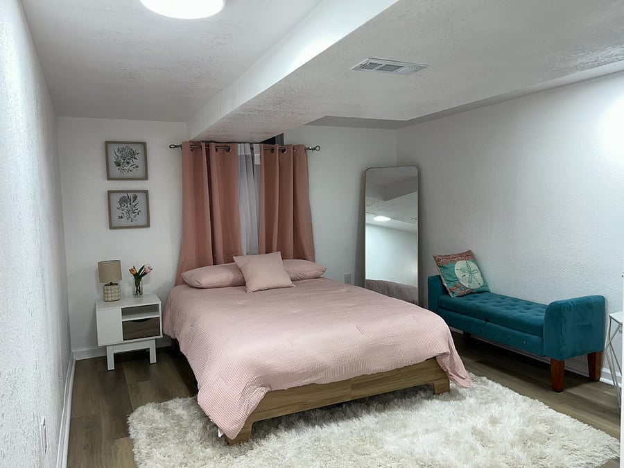 Furnished Finder property 988469_1 photo 12