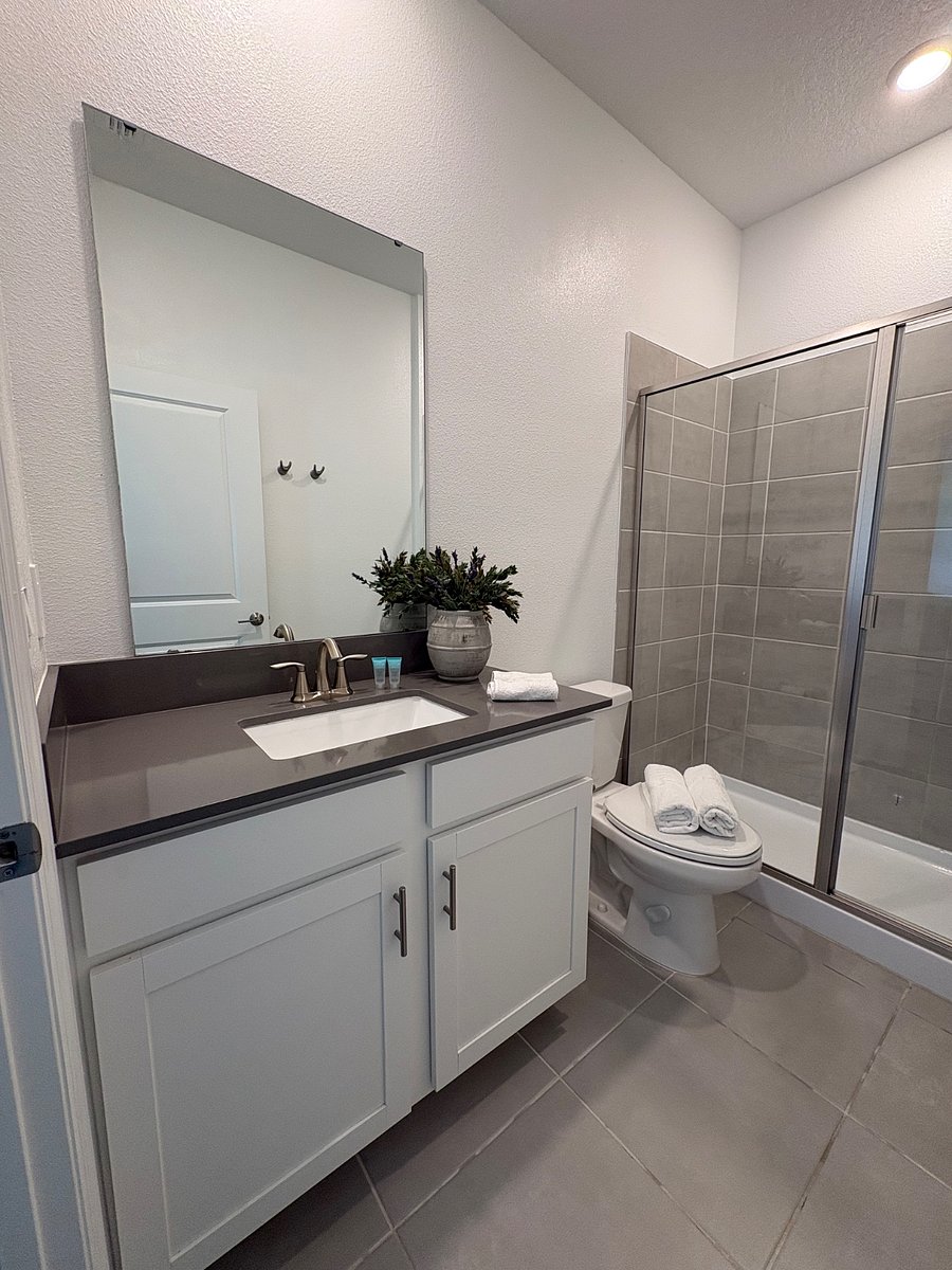Furnished Finder property 988491_1 photo 8