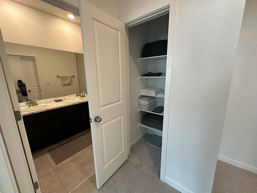 Furnished Finder property 988523_1 photo 25